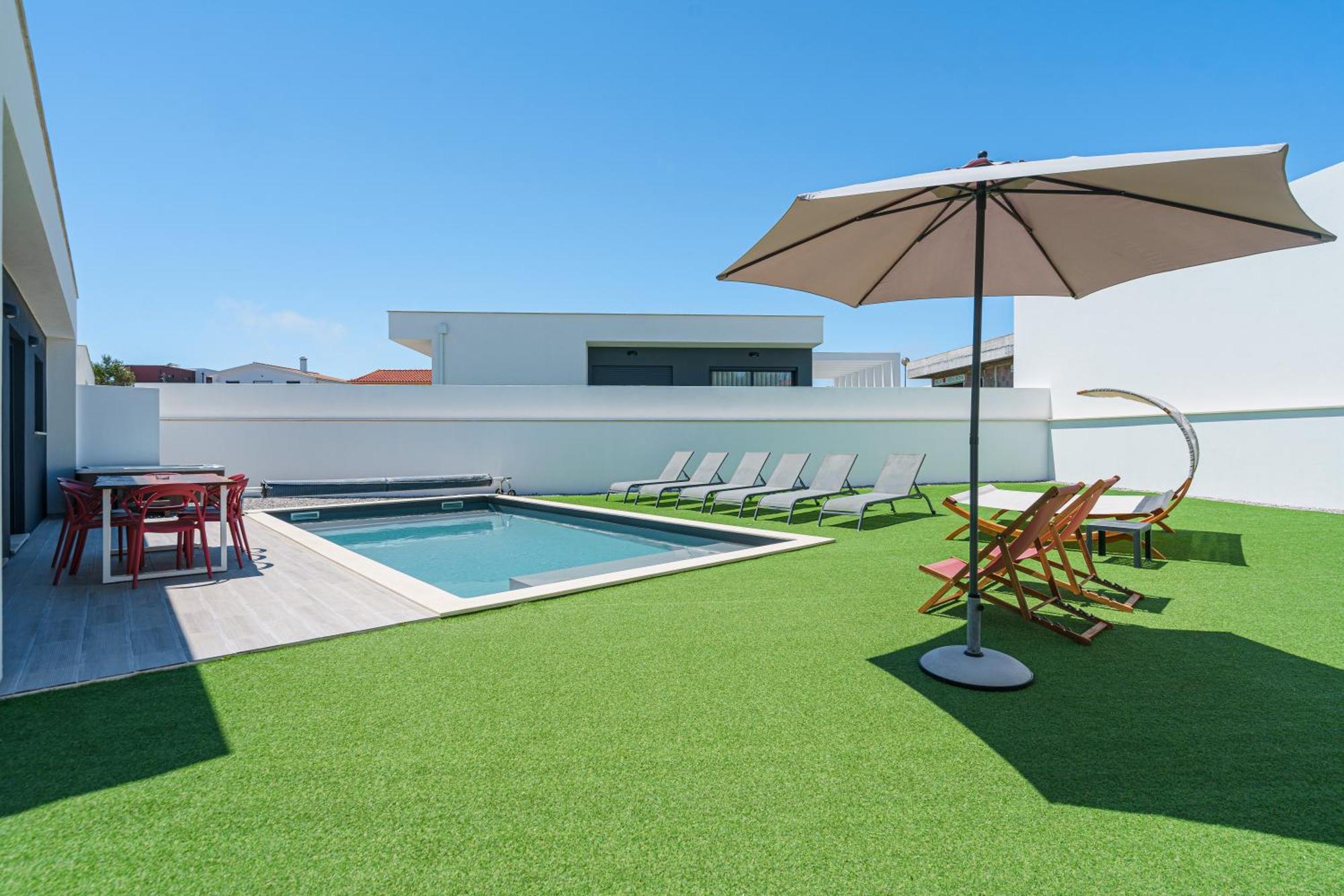 Tropical Villa Santa Barbara (Lisbon)